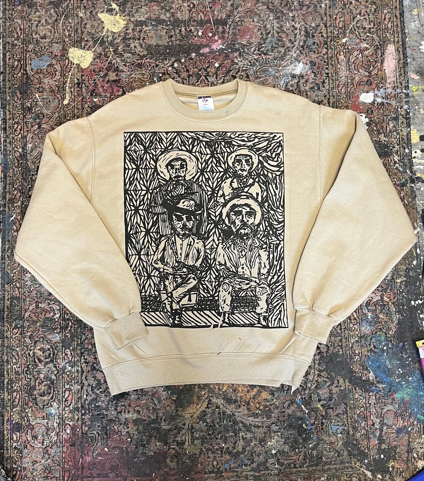 4 Amigos Crewneck Beige