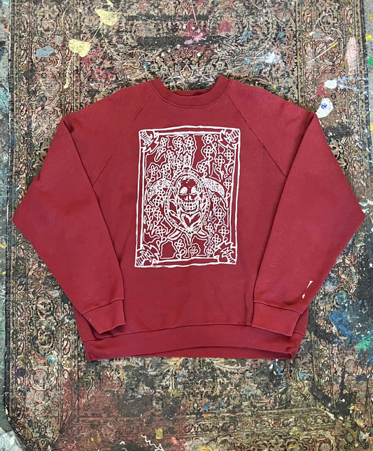 Turtle Print Crewneck Maroon