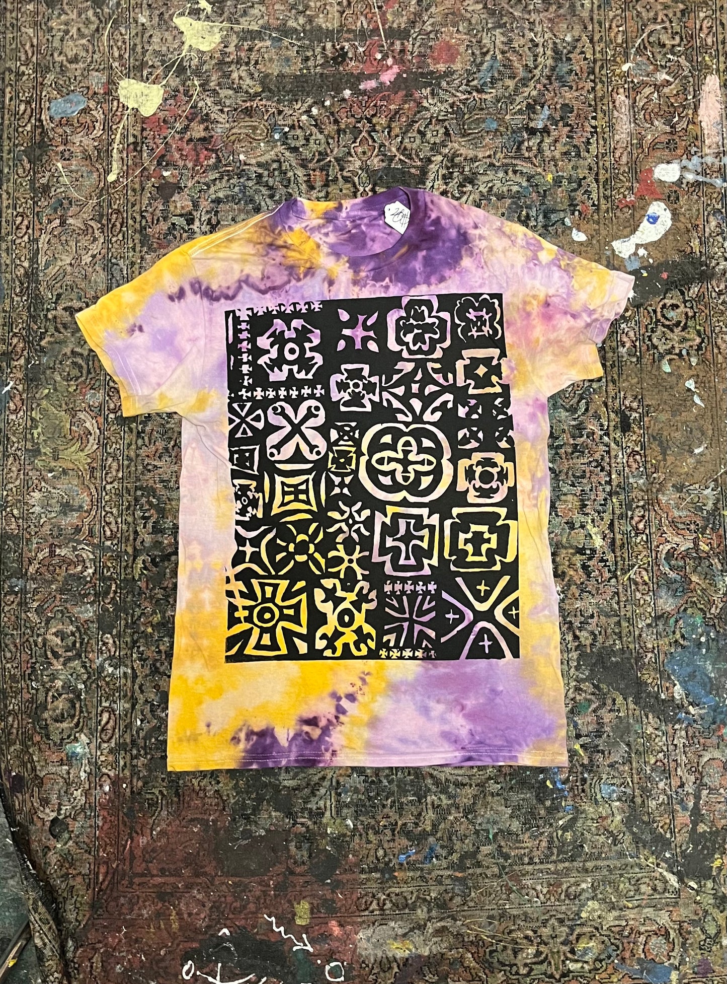 Shapes Tee Tie Dye