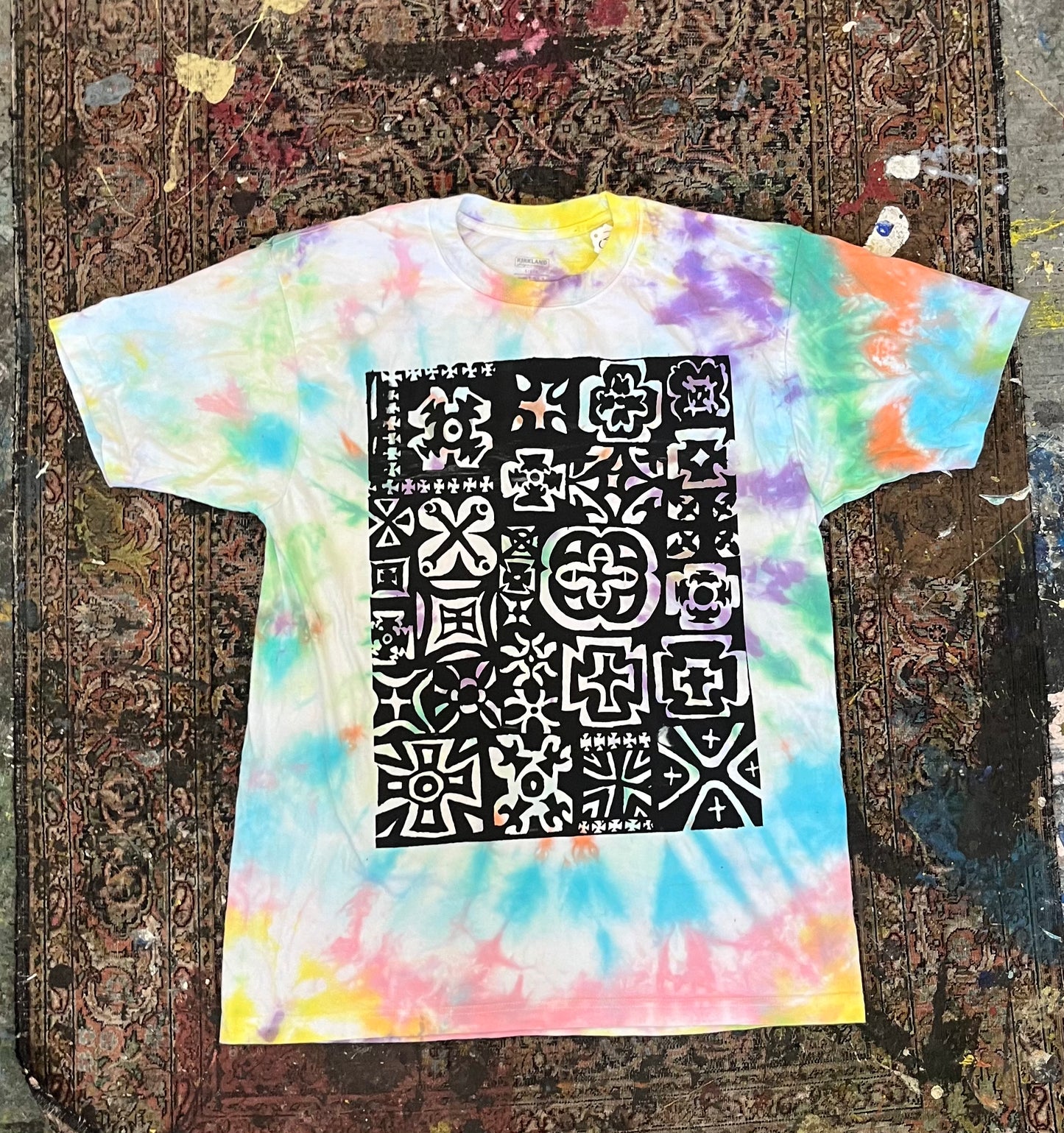 Shapes Tee Tie Dye